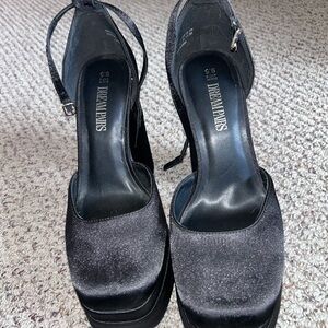 Dream Pairs Black Platform Heels